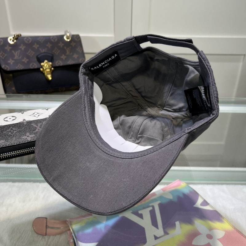 Balenciaga cap hm (11)